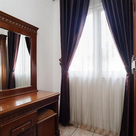 Reddoorz Syariah Near Aeon Mall Tanjung Barat Jakarta Eksteriør billede