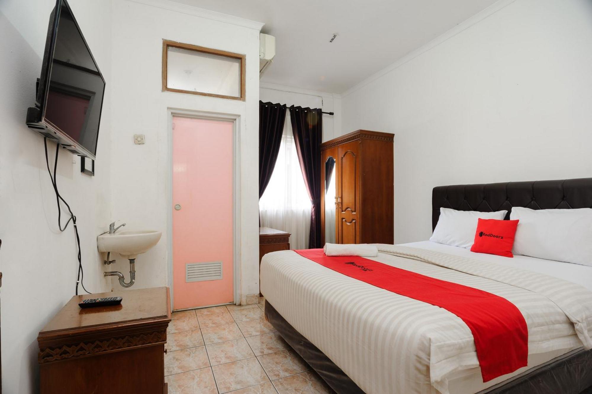 Reddoorz Syariah Near Aeon Mall Tanjung Barat Jakarta Eksteriør billede
